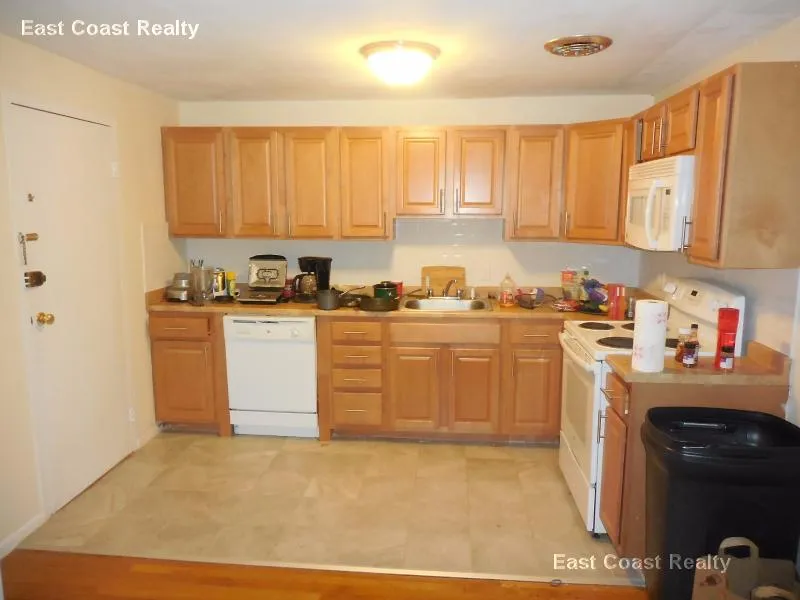 2 bed, 1 bath apartment for rent at 110 Babcock St Unit 31, North Brookline — photo 12 of 32