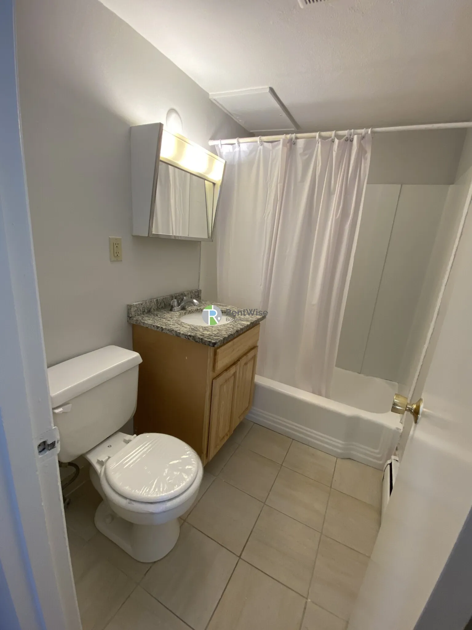 2 bed, 1 bath apartment for rent at 110 Babcock St Unit 38, North Brookline — photo 10 of 21