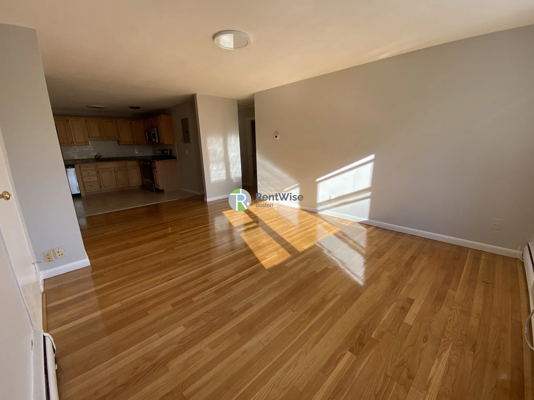 2 bed, 1 bath apartment for rent at 110 Babcock St Unit 38, North Brookline — photo 2 of 21