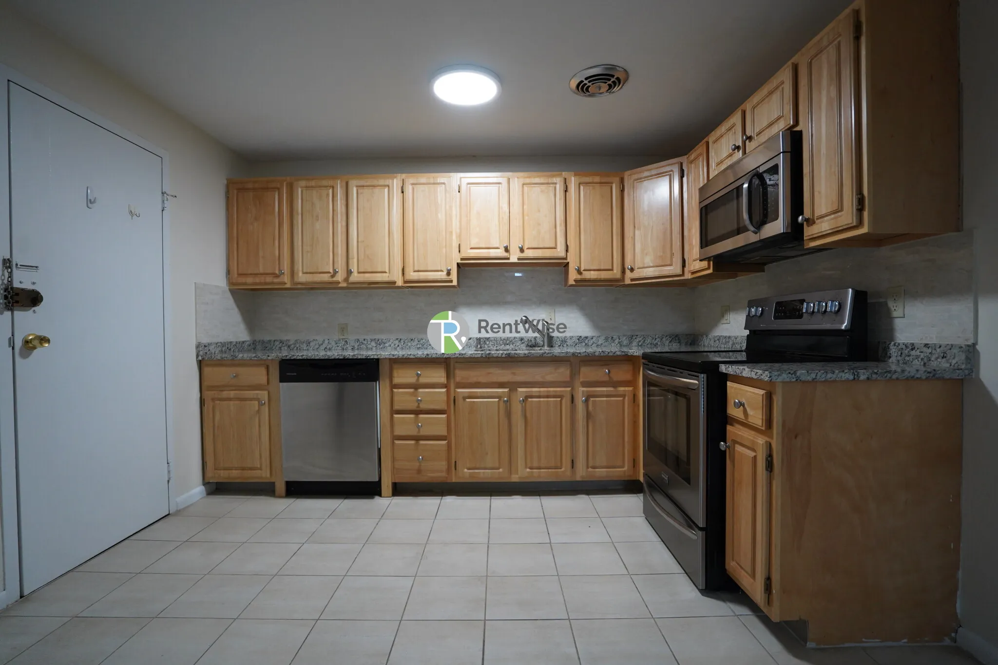 2 bed, 1 bath apartment for rent at 110 Babcock St Unit 41, North Brookline — photo 6 of 17