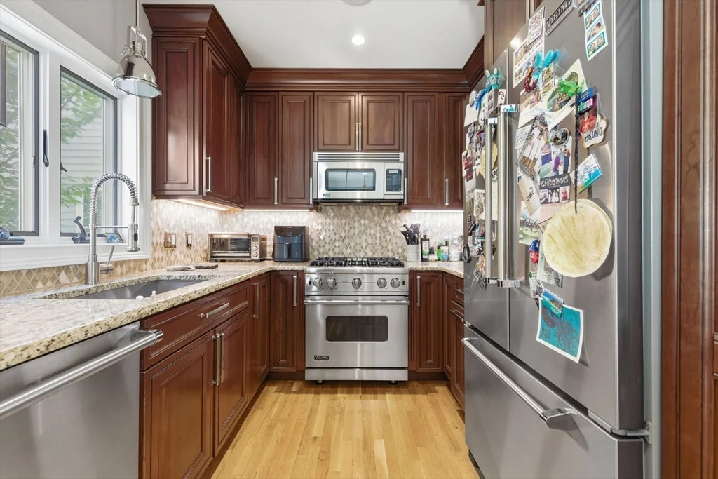 2 bed, 2 bath apartment for rent at 110 Bolton St Unit SF, South Boston — photo 8 of 18