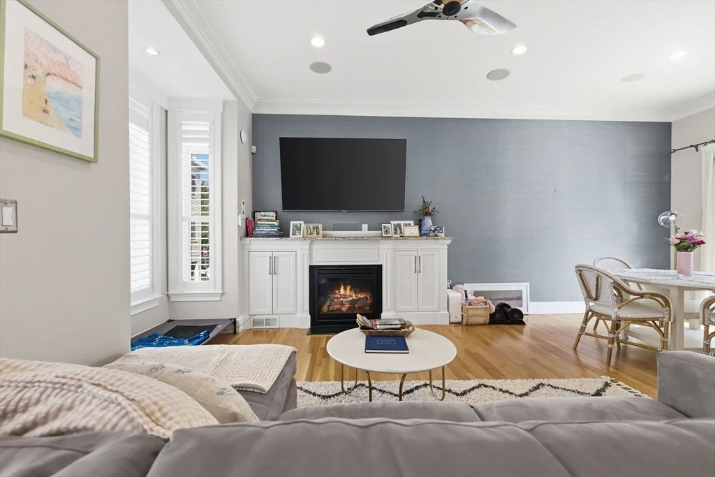 2 bed, 2 bath apartment for rent at 110 Bolton St Unit SF, South Boston — photo 4 of 18