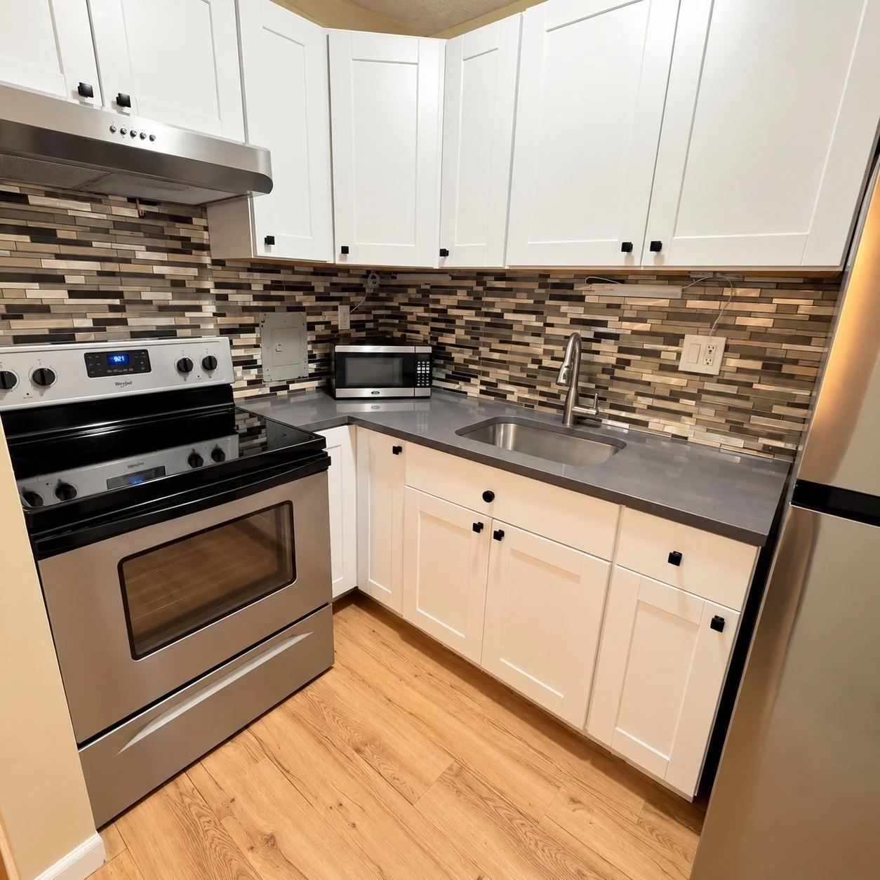 1 bed, 1 bath apartment for rent at 110 Boston Post Rd Unit 3, Marlborough — photo 3 of 13