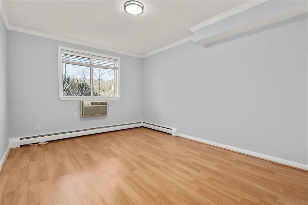 1 bed, 1 bath apartment for rent at 110 Boston Post Rd Unit 4, Marlborough — photo 12 of 13