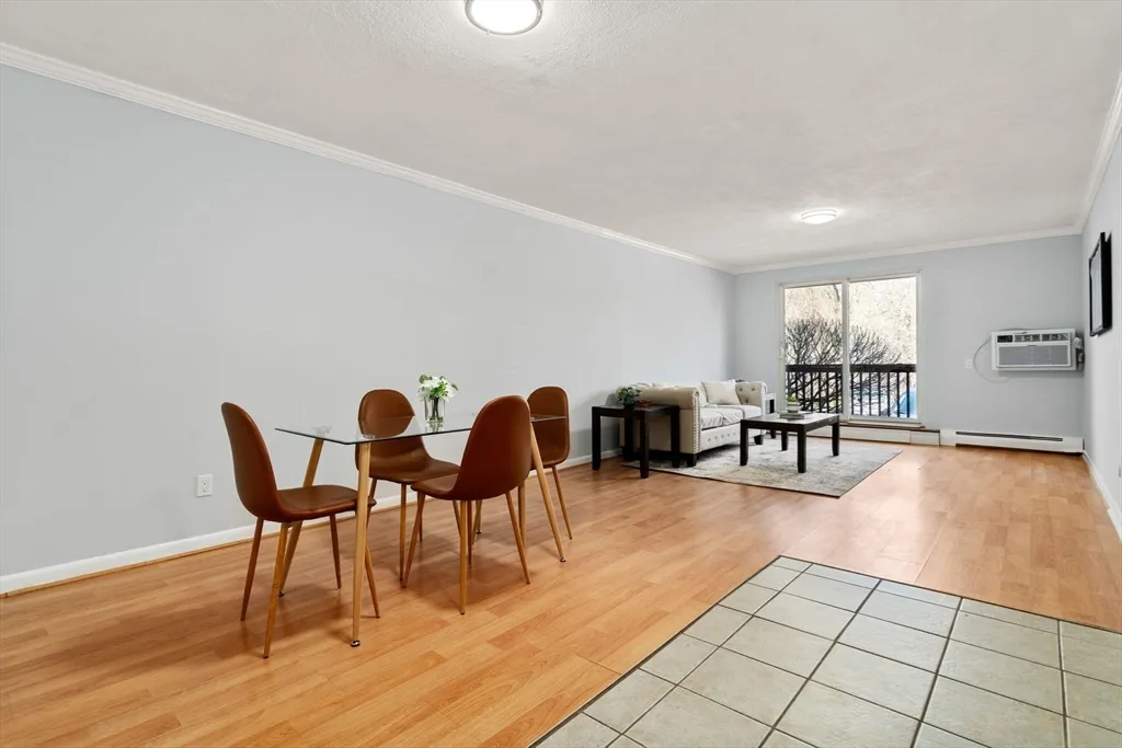1 bed, 1 bath apartment for rent at 110 Boston Post Rd Unit 4, Marlborough — photo 4 of 13