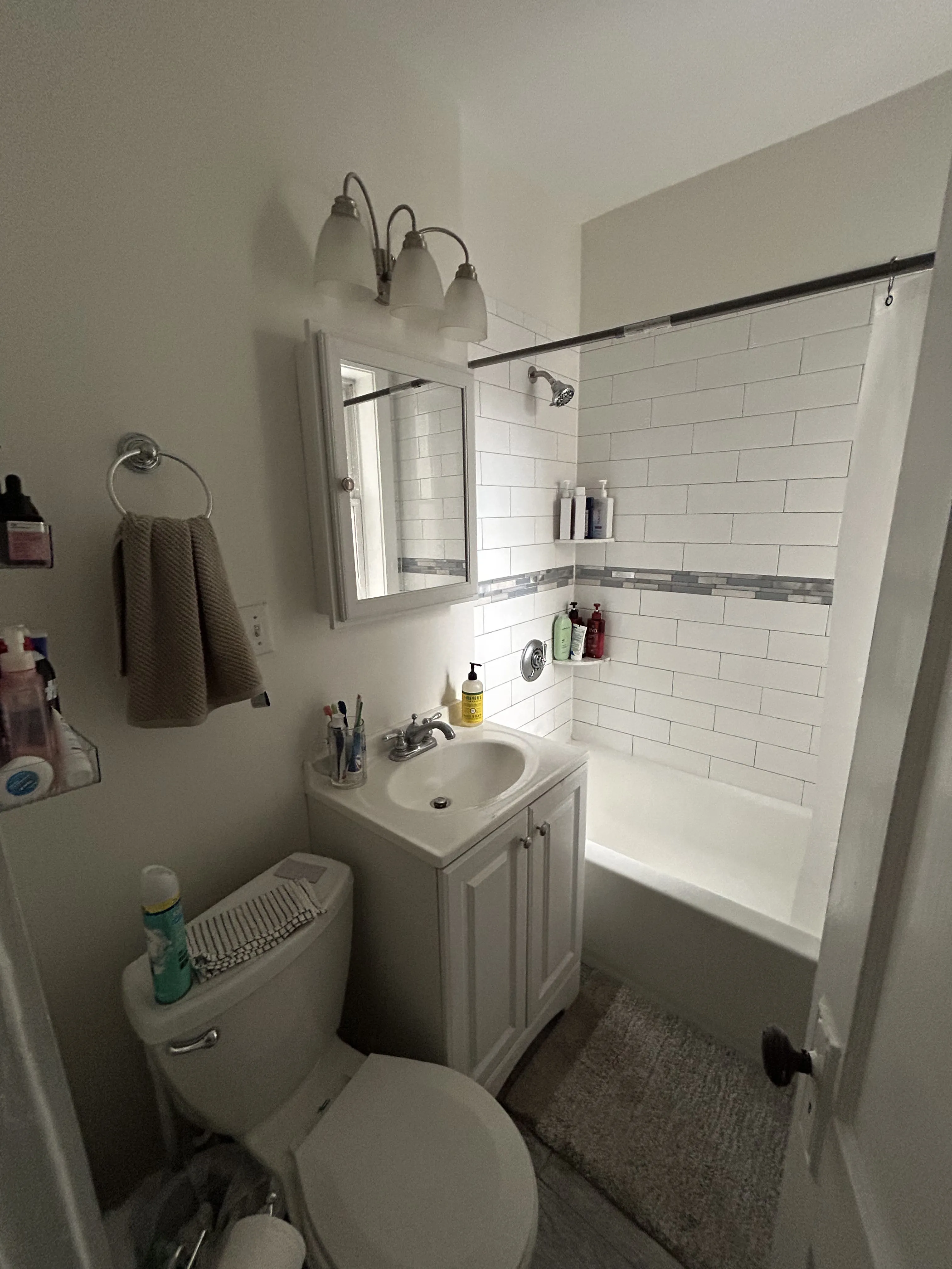 2 bed, 1 bath apartment for rent at 110 Brainerd Rd Unit 2, Allston — photo 8 of 28