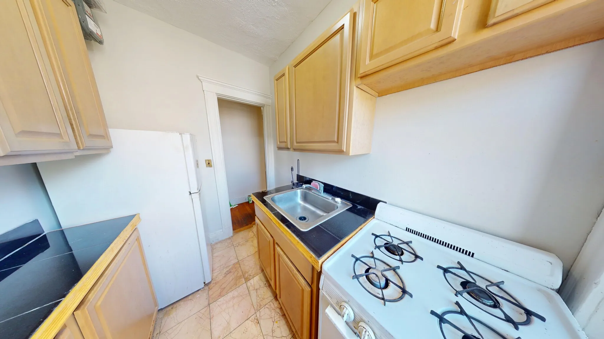 Studio bed, 1 bath apartment for rent at 110 Brainerd Rd Unit 6, Allston — photo 4 of 9