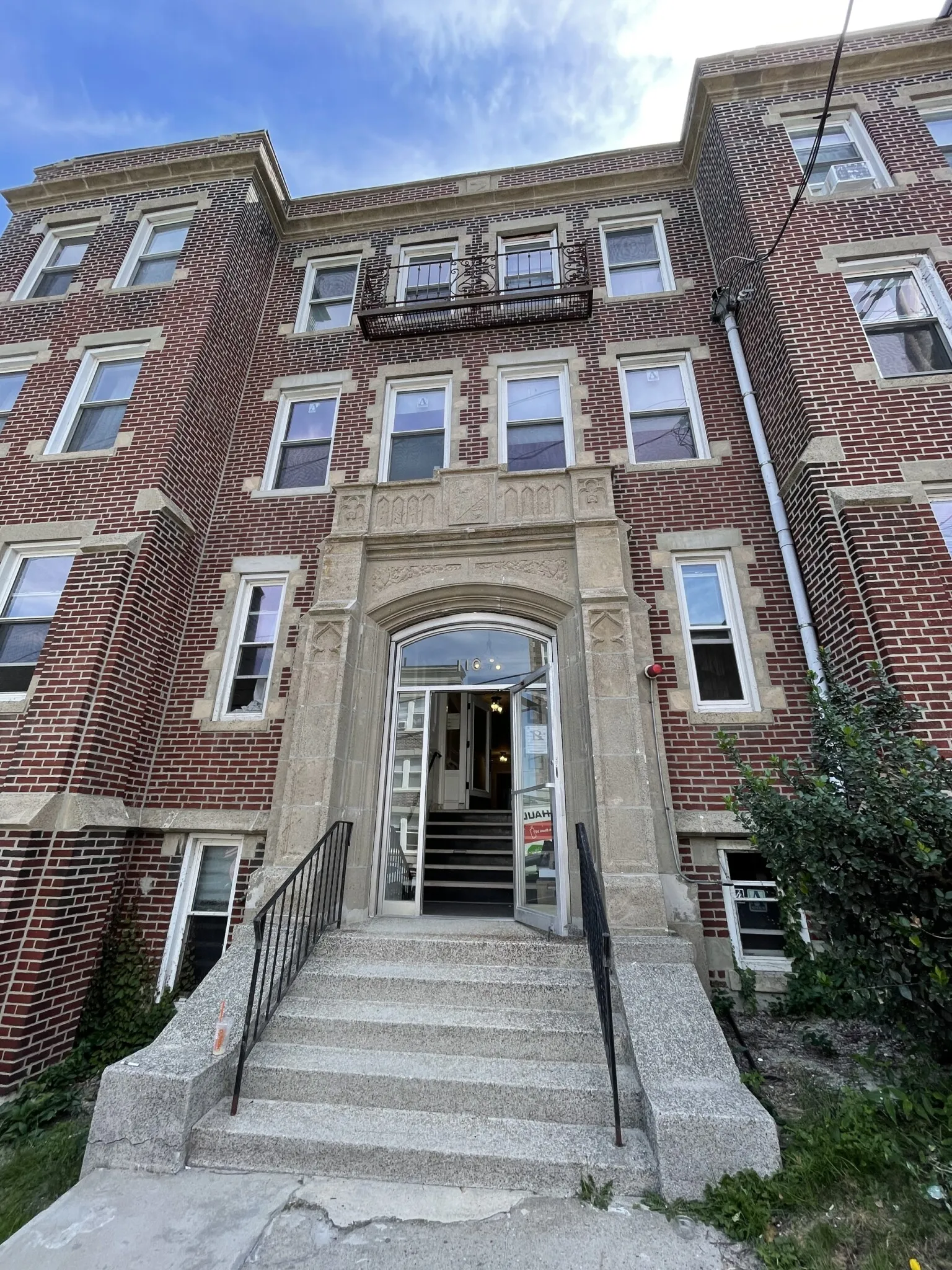 Studio bed, 1 bath apartment for rent at 110 Brainerd Rd Unit 6, Allston — photo 9 of 9