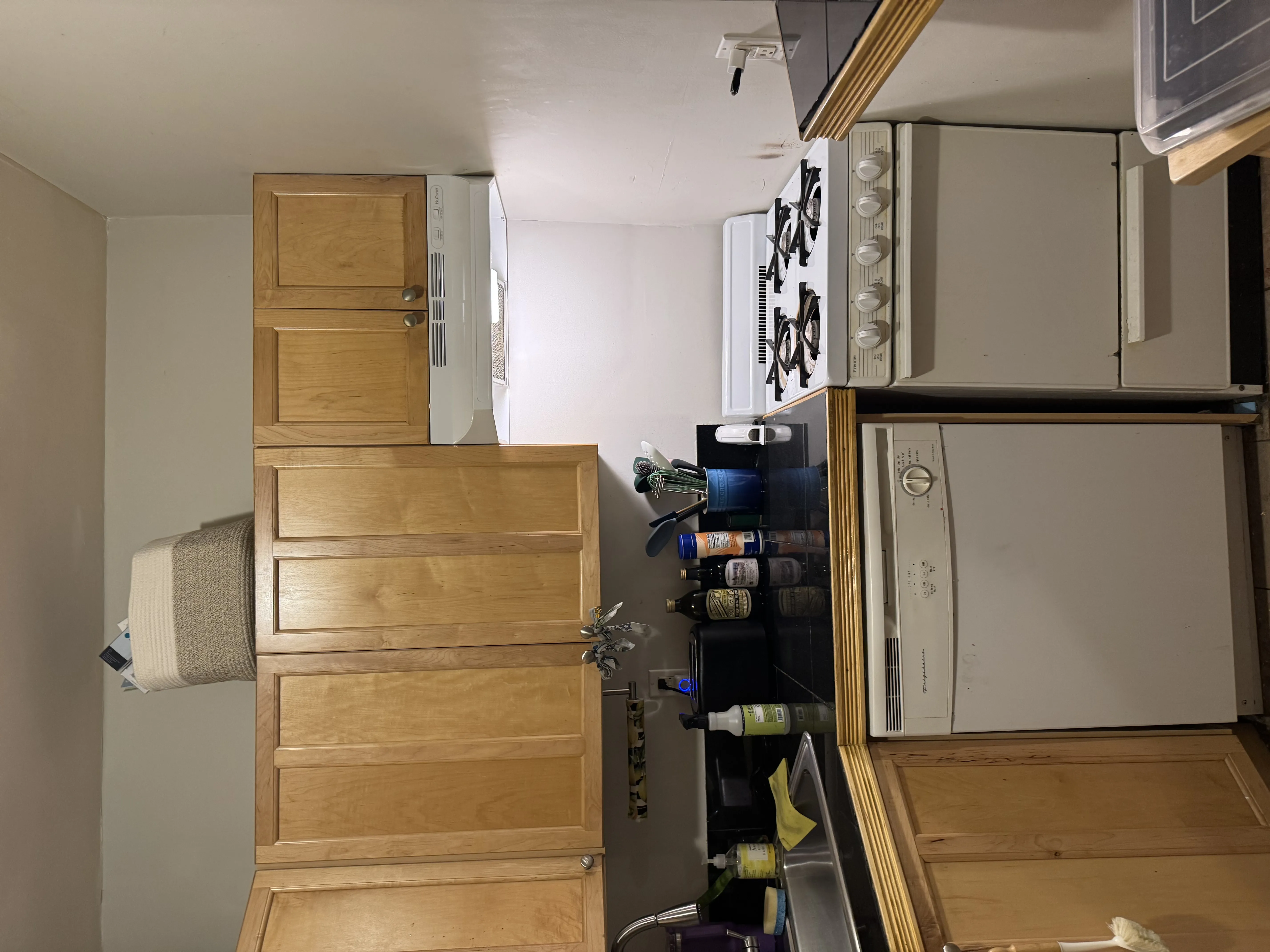 1 bed, 1 bath apartment for rent at 110 Brainerd Rd Unit 9, Allston — photo 8 of 24