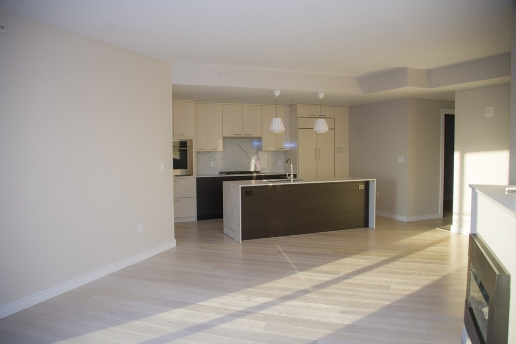 2 bed, 2 bath apartment for rent at 110 Broad St Unit 1002, Waterfront — photo 6 of 22