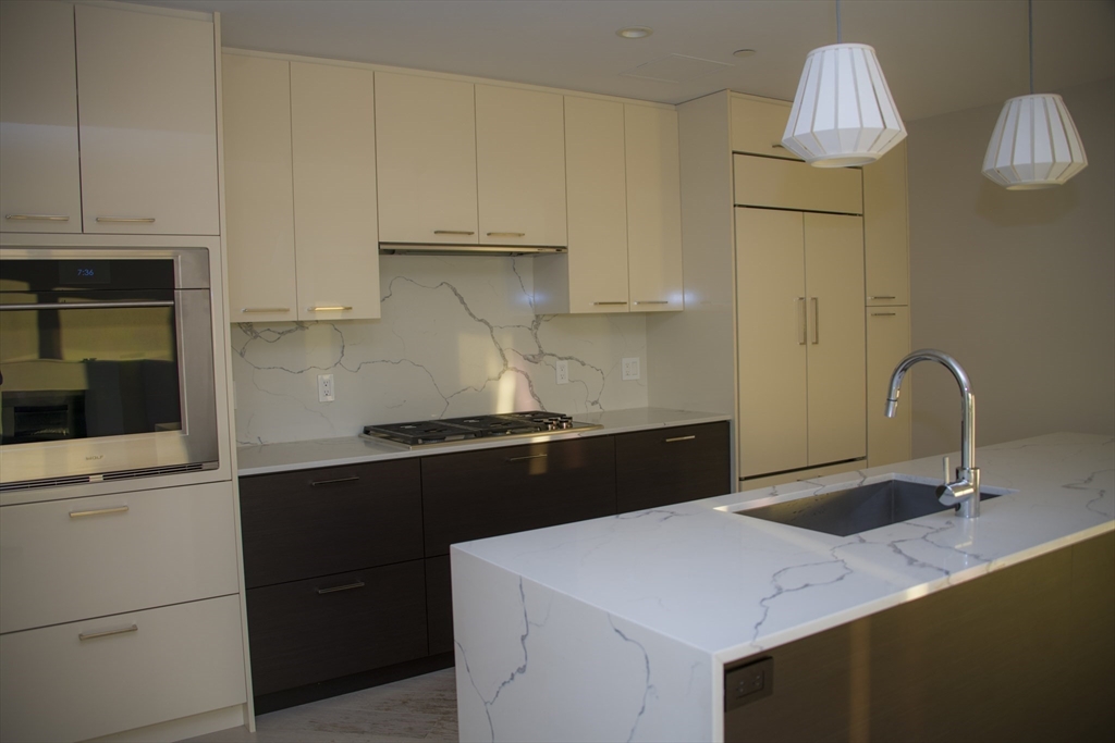 2 bed, 2 bath apartment for rent at 110 Broad St Unit 1002, Waterfront — photo 11 of 22