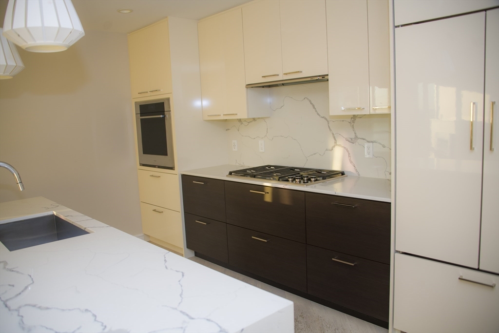 2 bed, 2 bath apartment for rent at 110 Broad St Unit 1002, Waterfront — photo 8 of 22