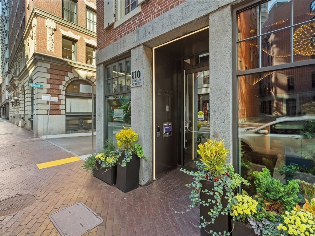 2 bed, 2 bath apartment for rent at 110 Broad St Unit 1002, Waterfront