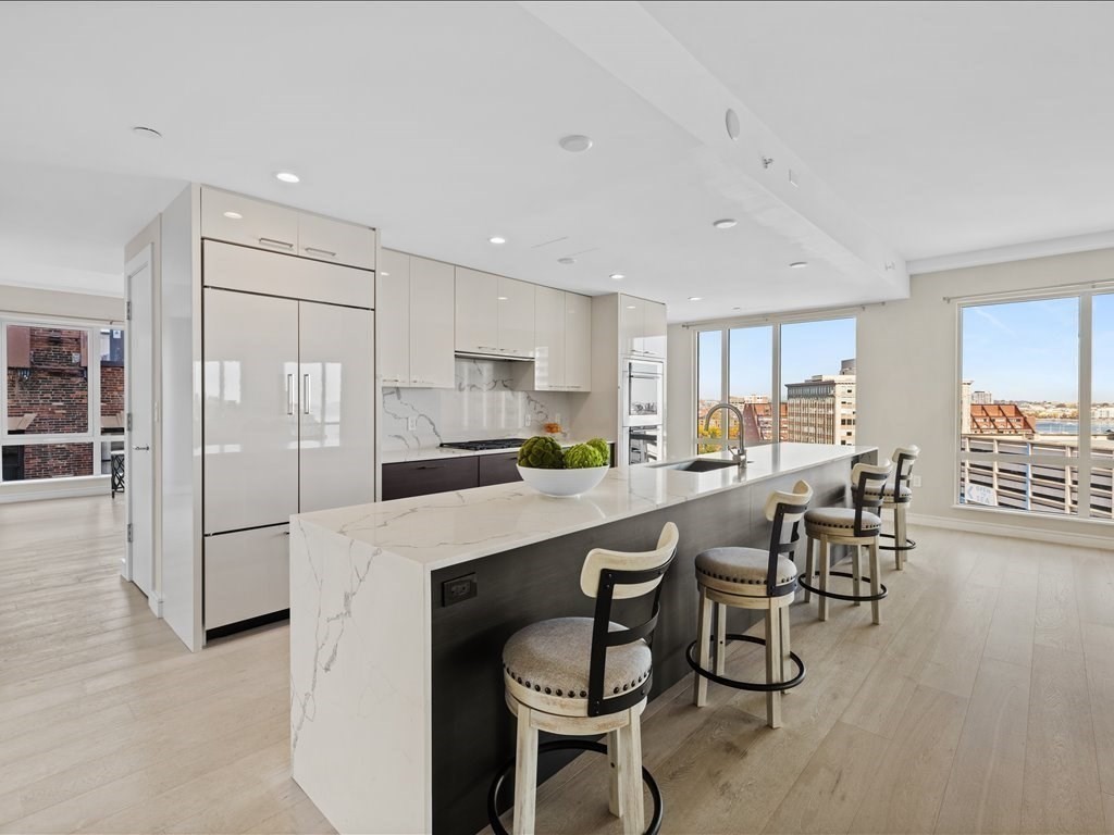 3 bed, 3 bath apartment for rent at 110 Broad St Unit 1101, Waterfront — photo 11 of 42