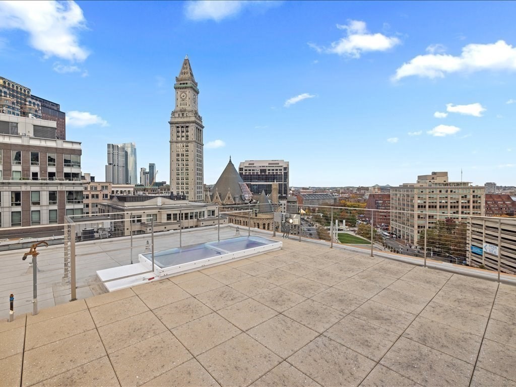 3 bed, 3 bath apartment for rent at 110 Broad St Unit 1101, Waterfront — photo 41 of 42