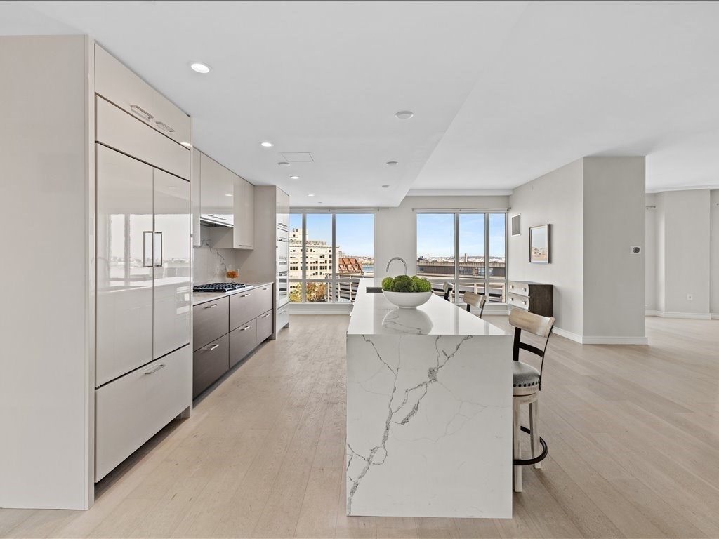 3 bed, 3 bath apartment for rent at 110 Broad St Unit 1101, Waterfront — photo 13 of 42