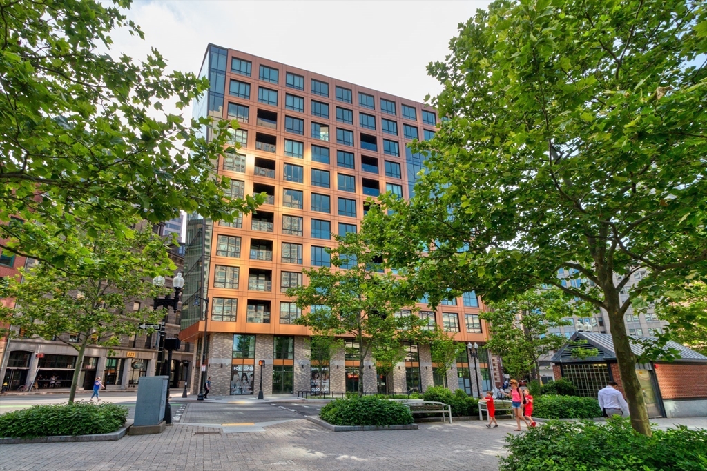 3 bed, 3 bath apartment for rent at 110 Broad St Unit 1102, Waterfront — photo 25 of 26