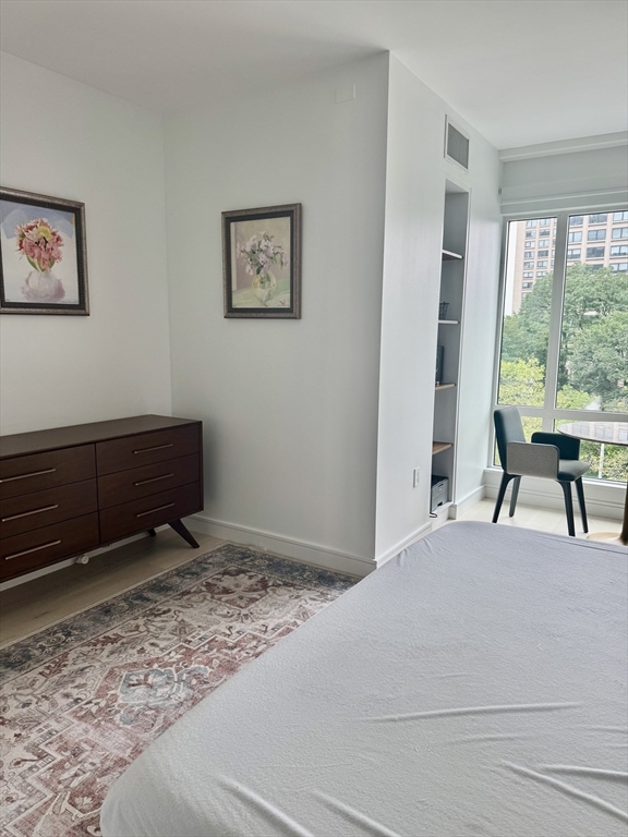 2 bed, 2 bath apartment for rent at 110 Broad St Unit 403, Boston Downtown — photo 3 of 6
