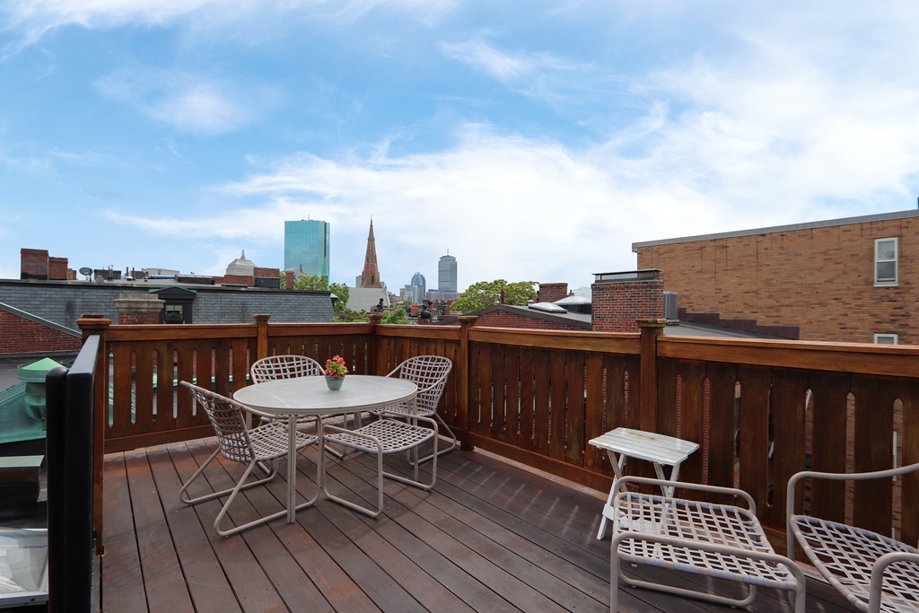 1 bed, 1 bath apartment for rent at 110 Charles St Unit 4, Beacon Hill — photo 17 of 18
