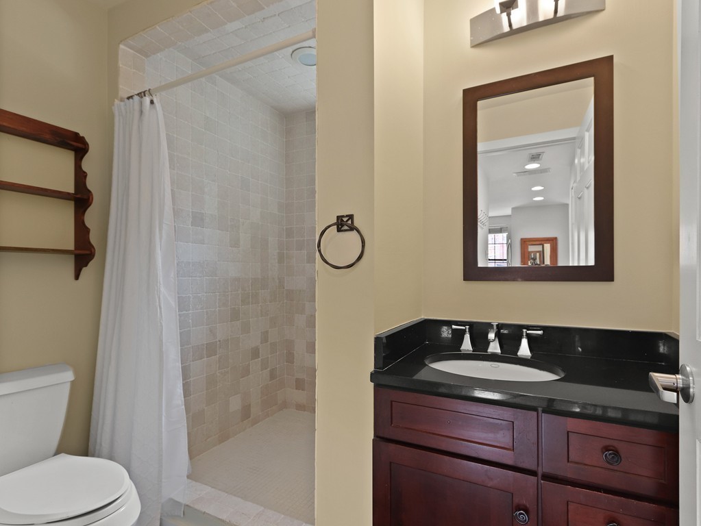 1 bed, 1 bath apartment for rent at 110 Charles St Unit 4, Beacon Hill — photo 14 of 18