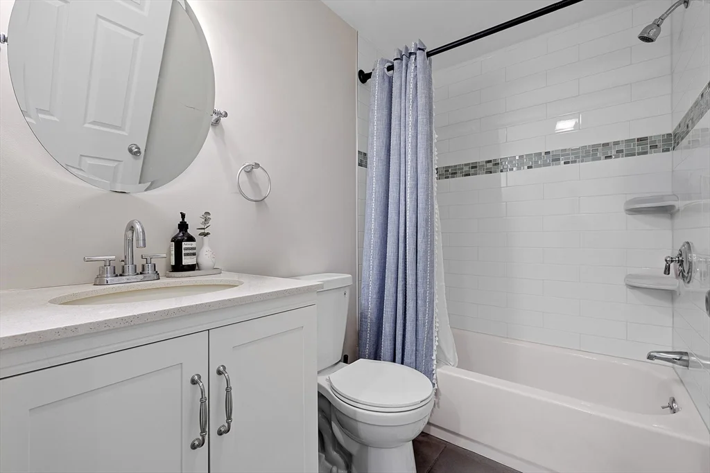 2 bed, 2 bath apartment for rent at 110 Chelsea St Unit 1, East Boston — photo 6 of 12