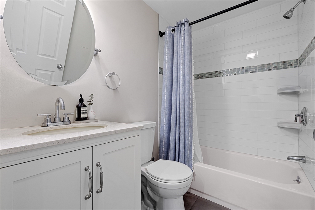 2 bed, 2 bath apartment for rent at 110 Chelsea St Unit 110-1, East Boston — photo 5 of 12