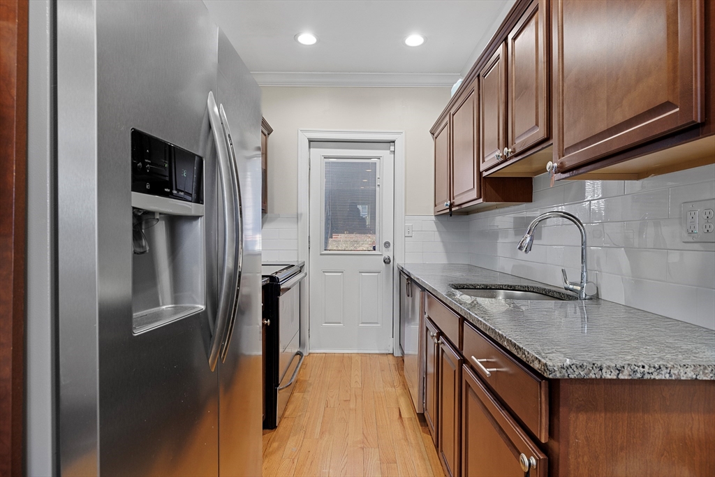 2 bed, 2 bath apartment for rent at 110 Chelsea St Unit 110-1, East Boston — photo 3 of 12
