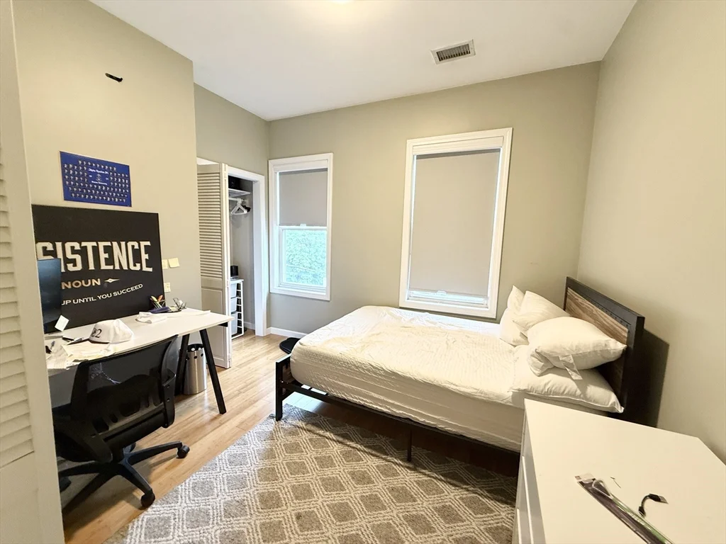 4 bed, 2 bath apartment for rent at 110 Chester St Unit 3, Allston — photo 6 of 11