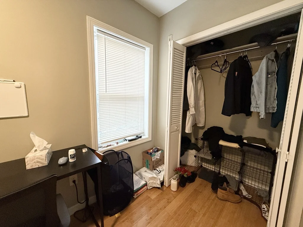 4 bed, 2 bath apartment for rent at 110 Chester St Unit 3, Allston — photo 9 of 11