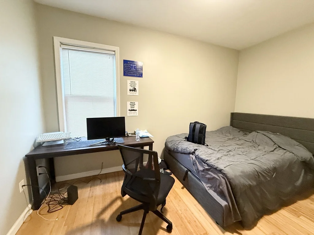 4 bed, 2 bath apartment for rent at 110 Chester St Unit 3, Allston — photo 4 of 11