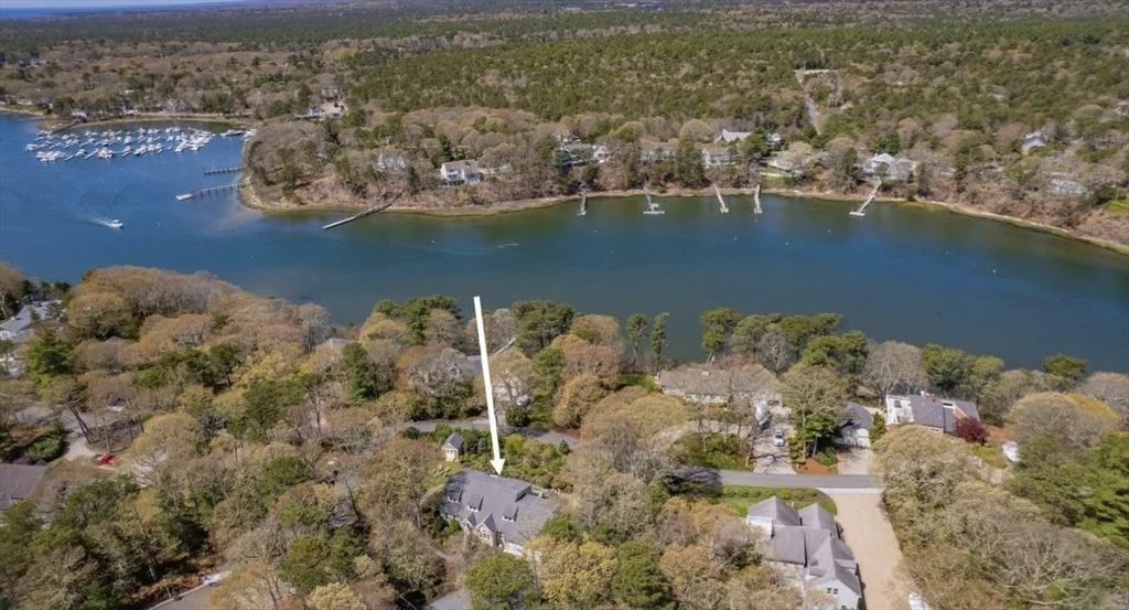 3 bed, 3 bath apartment for rent at 110 Clamshell Cove Rd Unit SF, Cotuit — photo 27 of 30