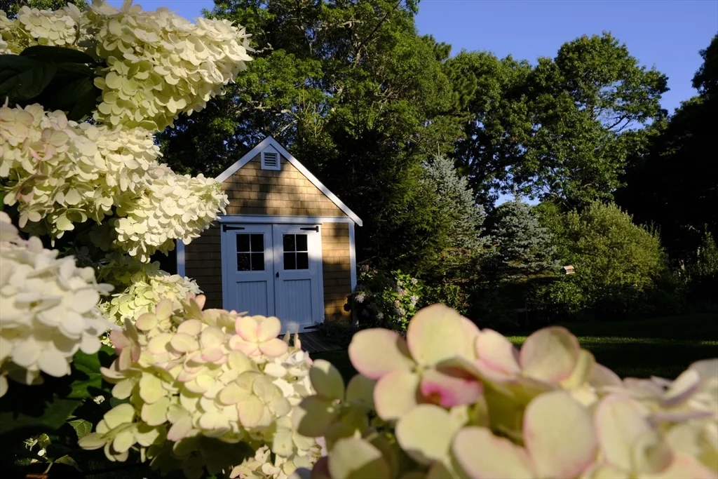 3 bed, 3 bath apartment for rent at 110 Clamshell Cove Rd Unit SF, Cotuit — photo 25 of 30