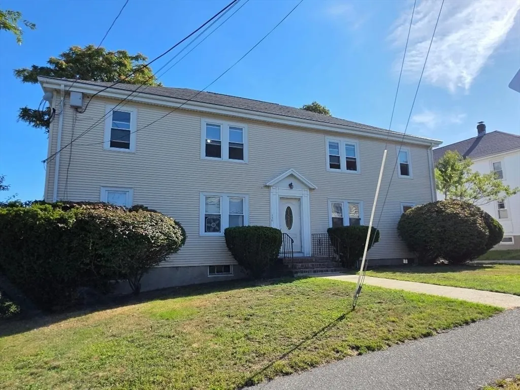 2 bed, 1 bath apartment for rent at 110 Clay St Unit 3, Wollaston
