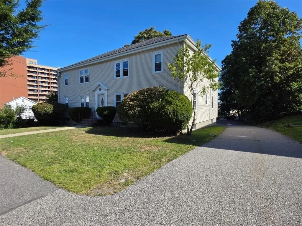 2 bed, 1 bath apartment for rent at 110 Clay St Unit 3, Wollaston — photo 10 of 10