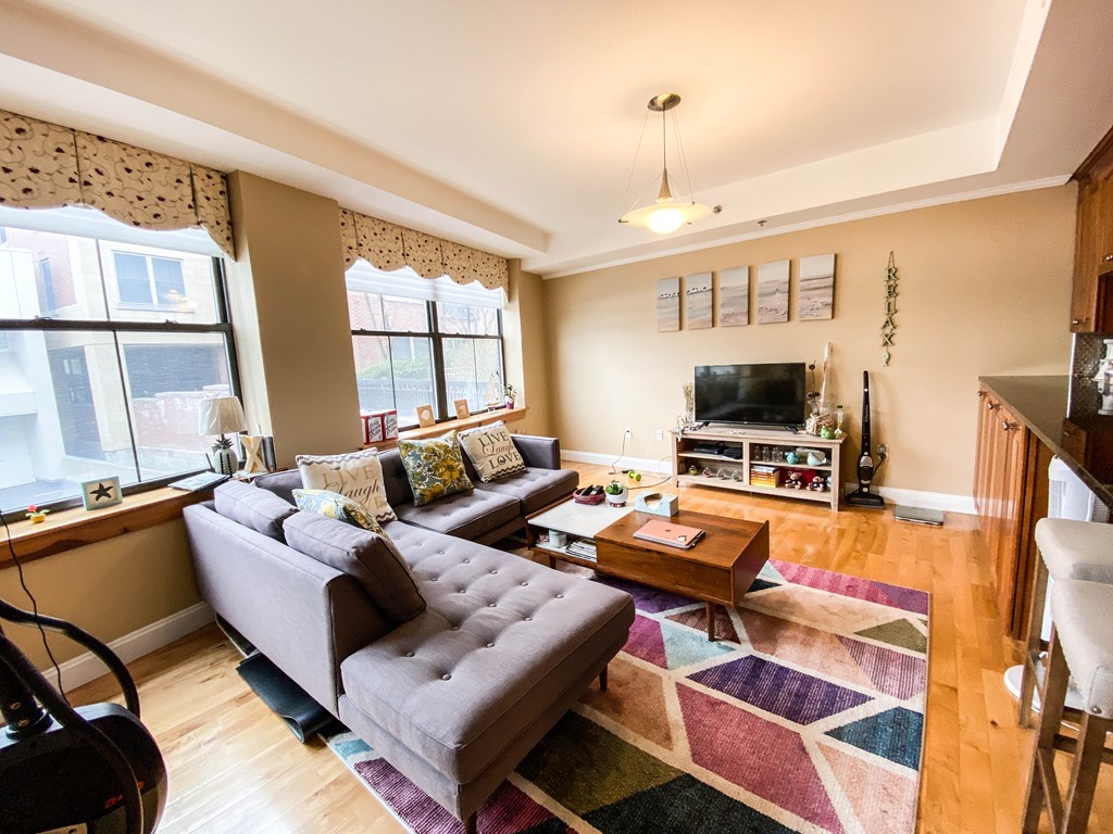 2 bed, 2 bath apartment for rent at 110 Cypress St Unit 108, Boylston Street