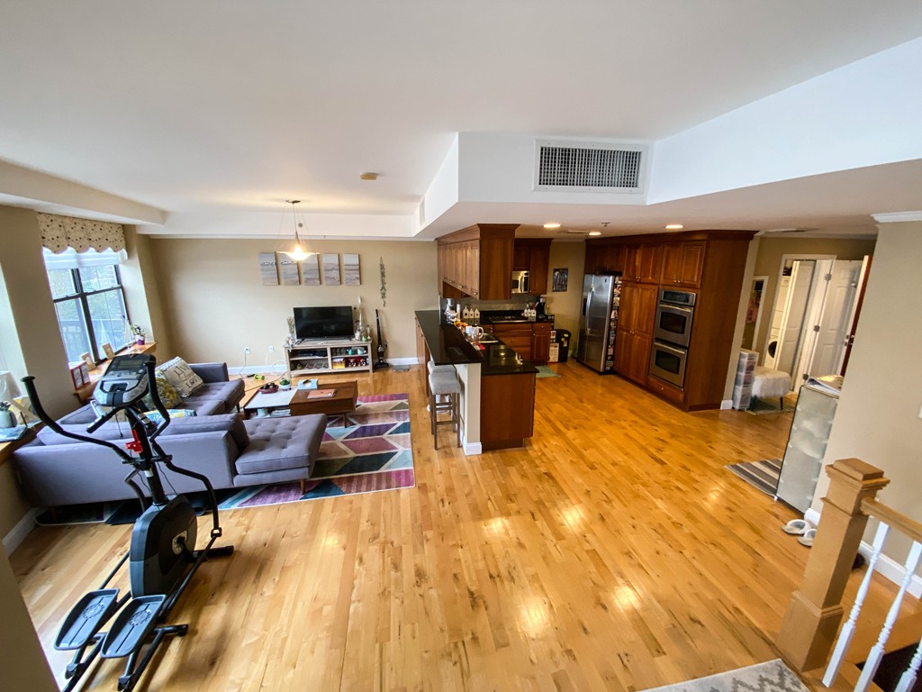 2 bed, 2 bath apartment for rent at 110 Cypress St Unit 108, Boylston Street — photo 7 of 23