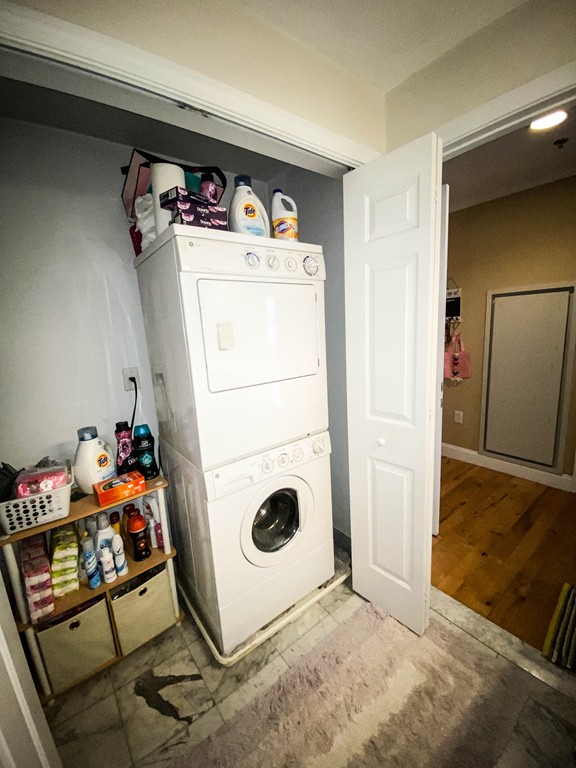 2 bed, 2 bath apartment for rent at 110 Cypress St Unit 108, Boylston Street — photo 9 of 23