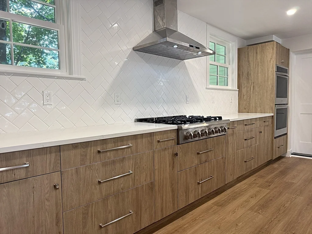 4 bed, 3 bath apartment for rent at 110 Edgell Rd Unit 110, Framingham — photo 11 of 40