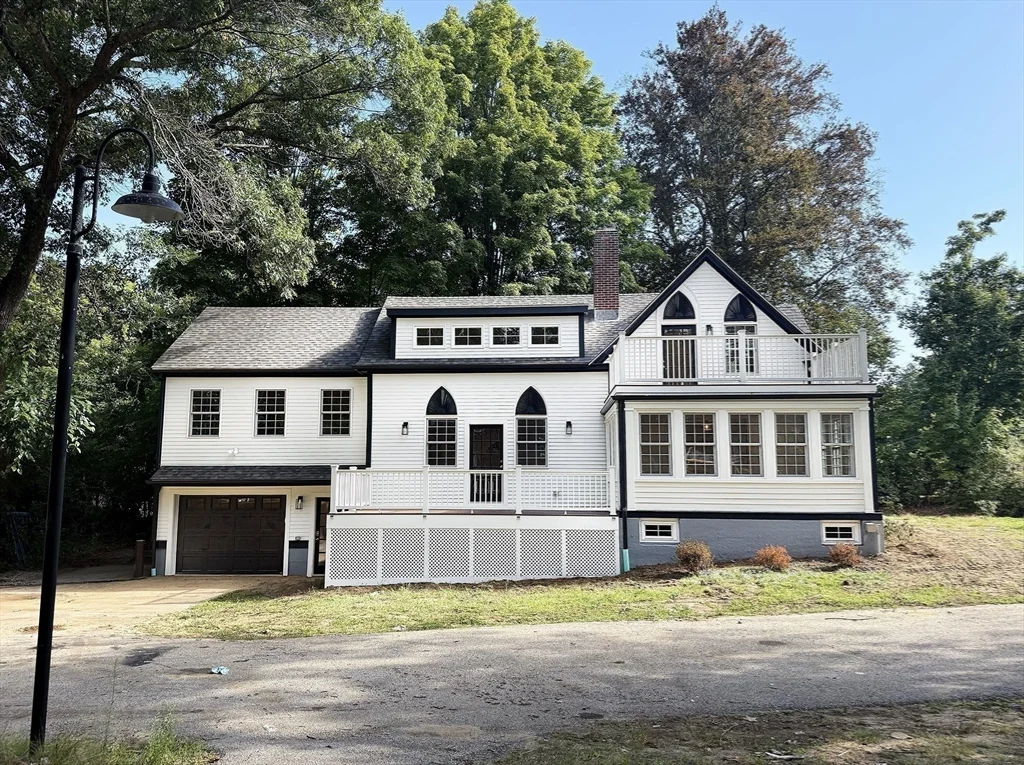 4 bed, 3 bath apartment for rent at 110 Edgell Rd Unit 110, Framingham — photo 36 of 40