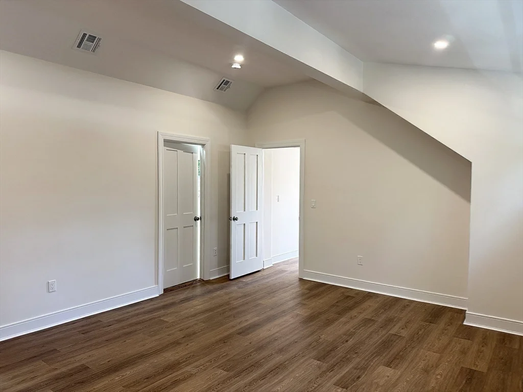 4 bed, 3 bath apartment for rent at 110 Edgell Rd Unit 110, Framingham — photo 23 of 40