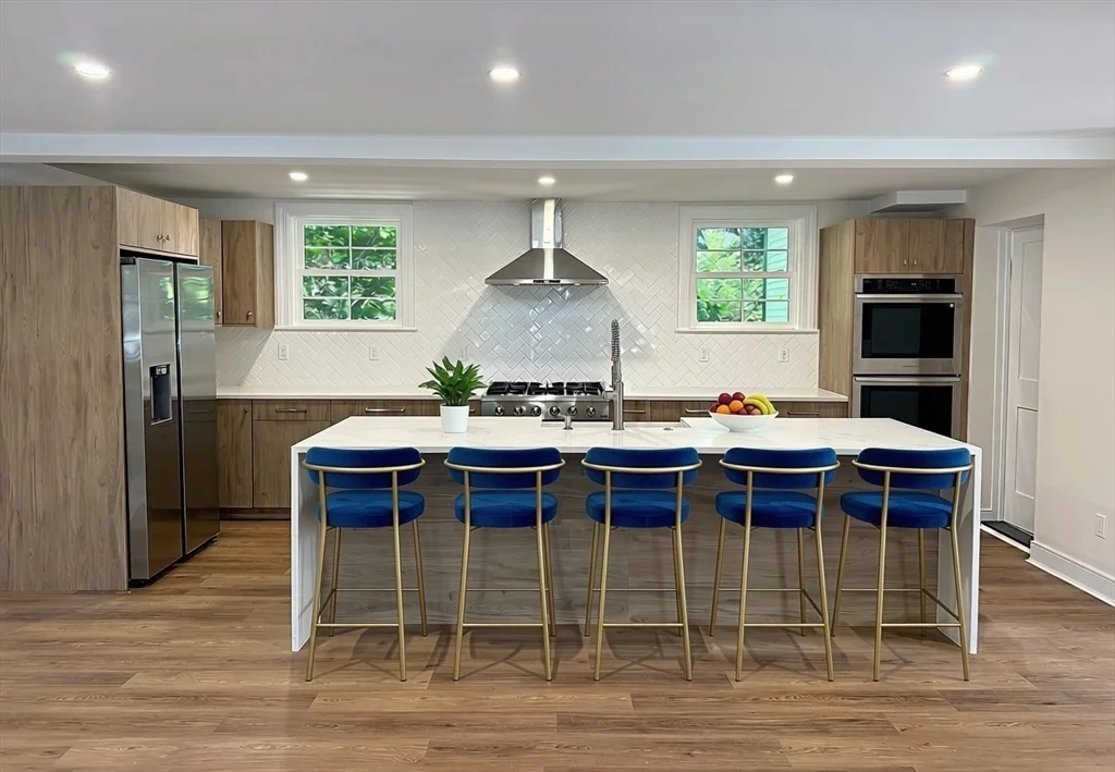 4 bed, 3 bath apartment for rent at 110 Edgell Rd Unit 110, Framingham — photo 10 of 40