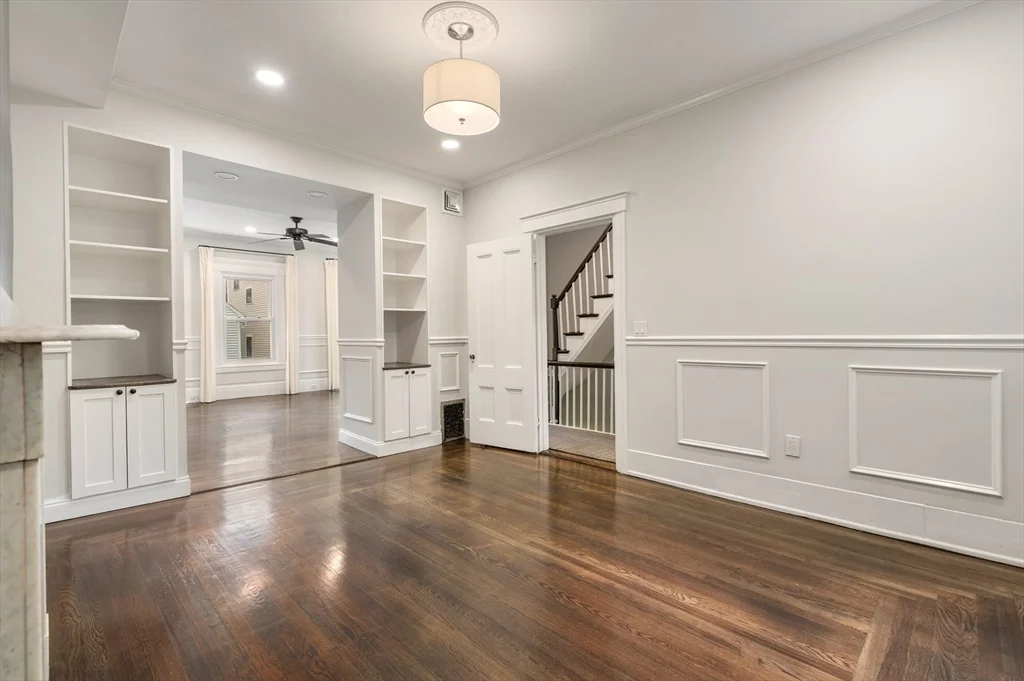 3 bed, 2 bath apartment for rent at 110 Elm St Unit 2, Charlestown — photo 5 of 21