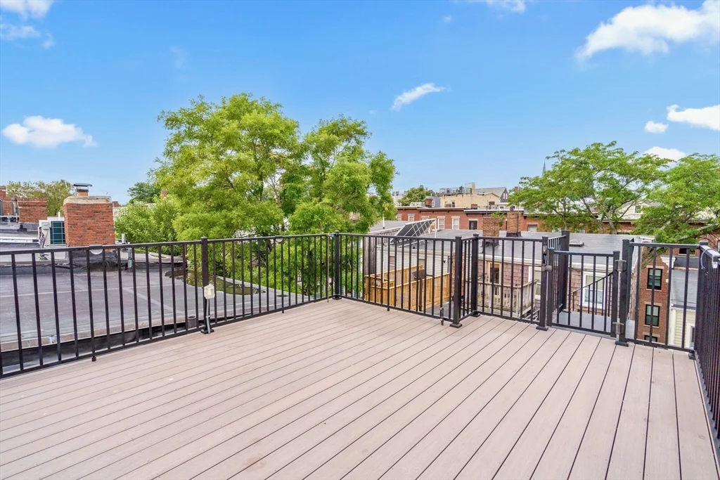3 bed, 2 bath apartment for rent at 110 Elm St Unit 2, Charlestown — photo 19 of 21