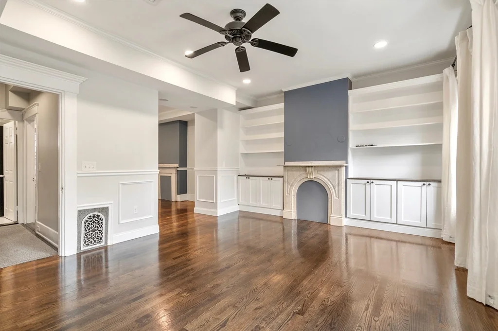 3 bed, 2 bath apartment for rent at 110 Elm St Unit 2, Charlestown — photo 2 of 21