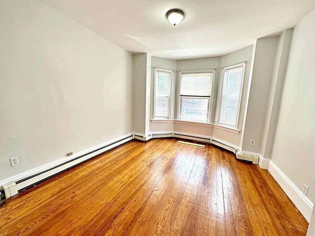 2 bed, 1 bath apartment for rent at 110 Everett St Unit 2, East Boston — photo 6 of 17
