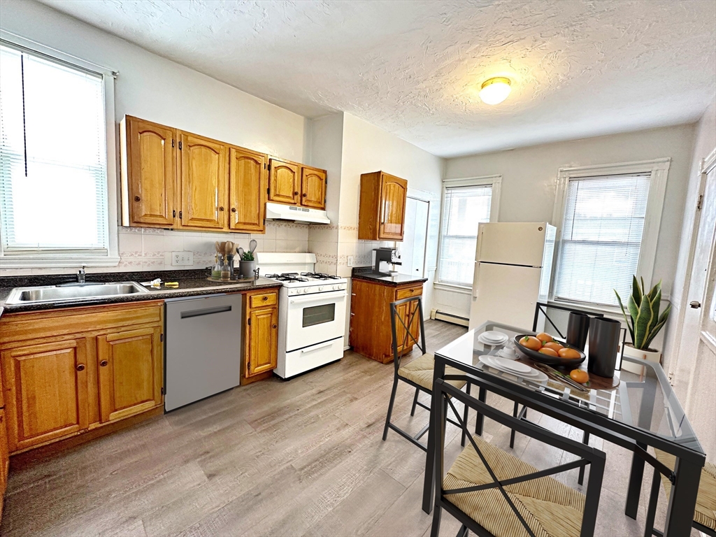 2 bed, 1 bath apartment for rent at 110 Everett St Unit 3, East Boston — photo 2 of 20