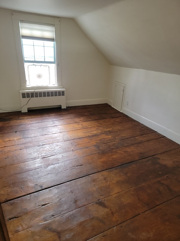 1 bed, 1 bath apartment for rent at 110 Front St Unit 3, Marblehead Historic District — photo 8 of 12