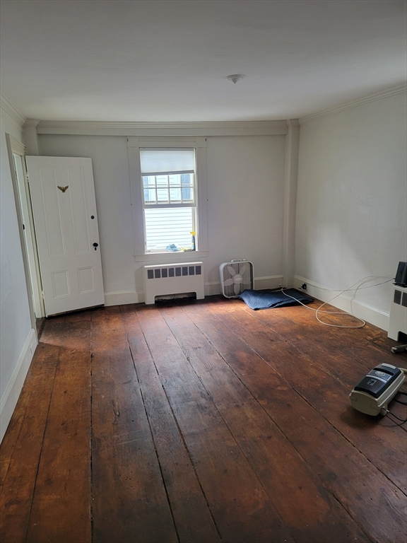 1 bed, 1 bath apartment for rent at 110 Front St Unit 3, Marblehead Historic District — photo 1 of 12