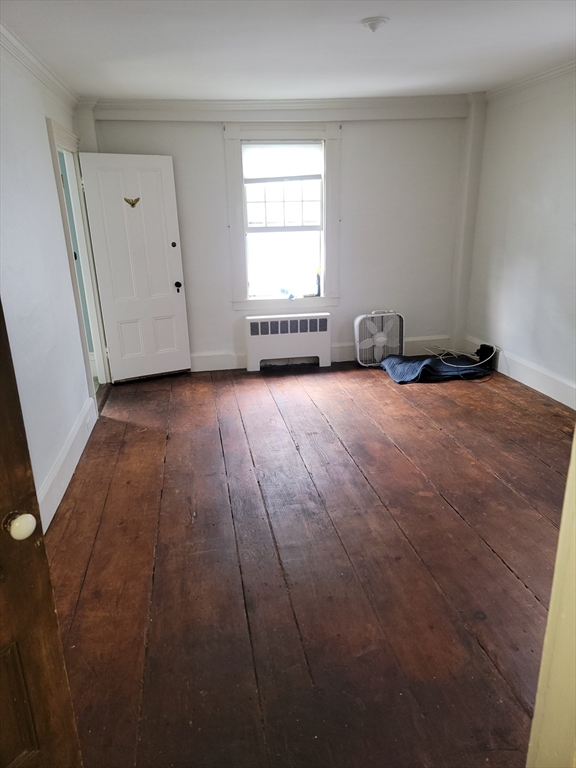 1 bed, 1 bath apartment for rent at 110 Front St Unit 3, Marblehead Historic District — photo 10 of 12