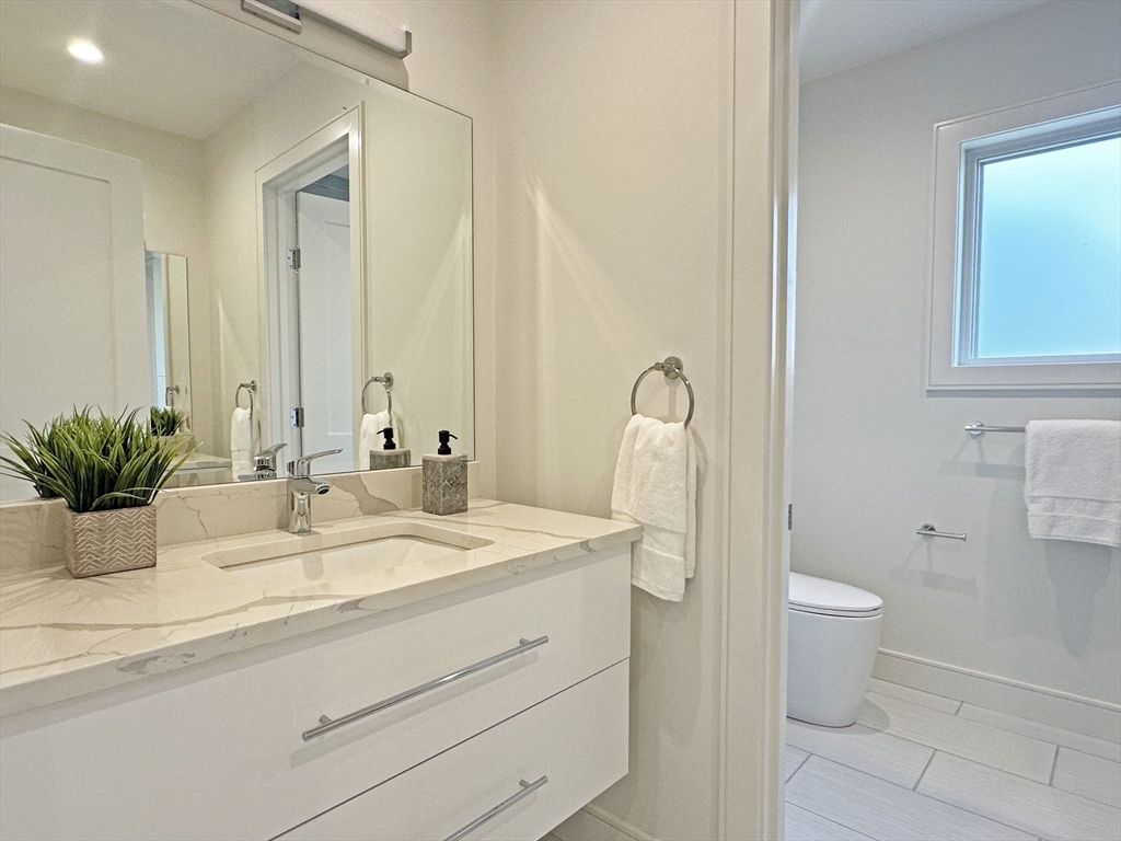 5 bed, 4+ bath apartment for rent at 110 Harvard St Unit 1, Newtonville — photo 21 of 33